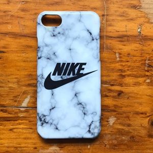 nike i phone 6/7/8 case
